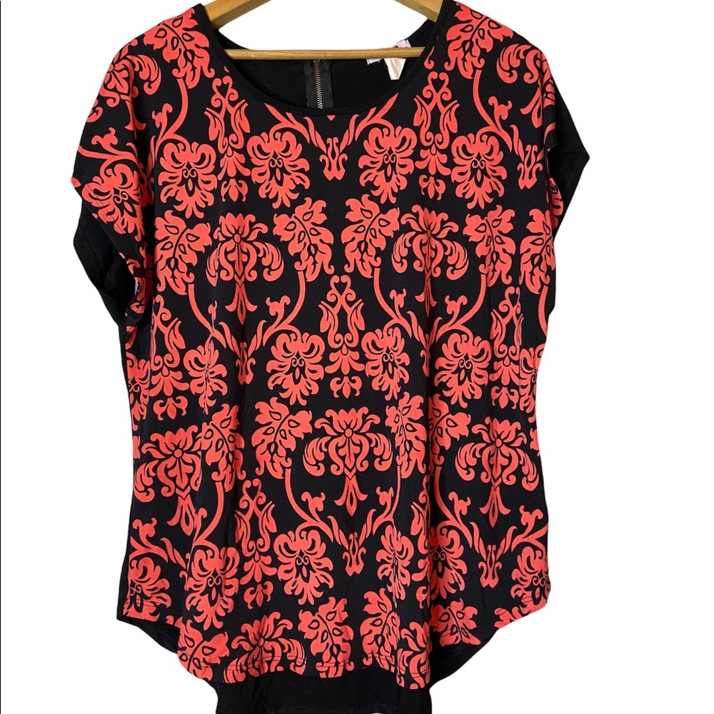 Superline coral black boat neck hi low color block short sleeve ladies
